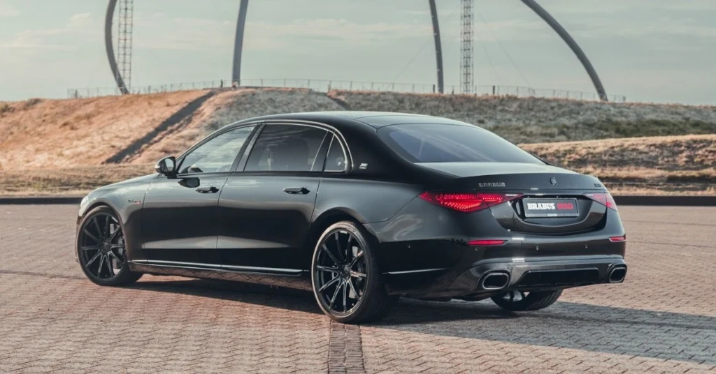 Mercedes-Benz V-12 Engine